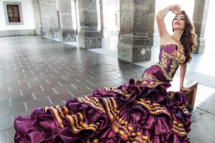 ORGULLO. Nuestra Belleza Jalisco 2015 acepta sentirse parte de un país que tiene una belleza moderna fincada en sus tradiciones (Foto: Alfonso Hernández)